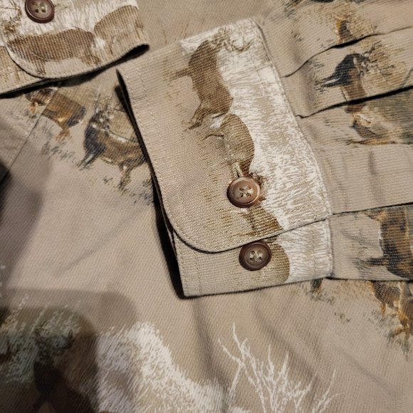 North River Outfitters Deer Button Up - Picture 10 of 10